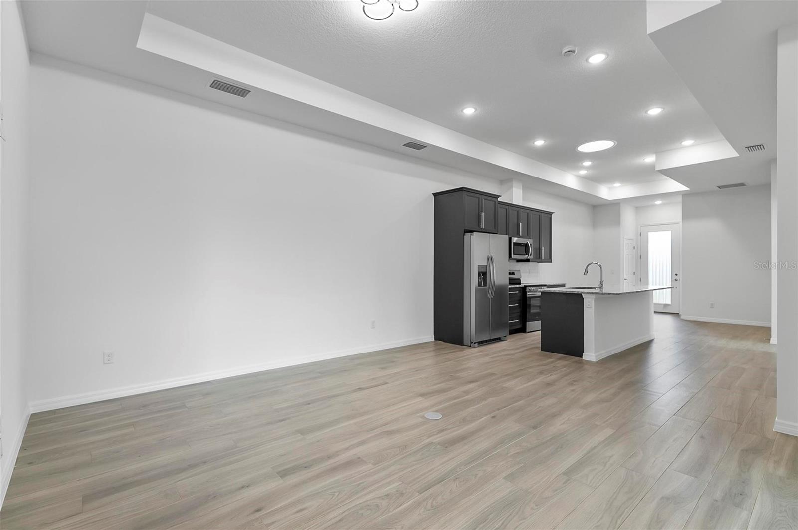 Image 11 of 37 For 31 Louvet Lane A