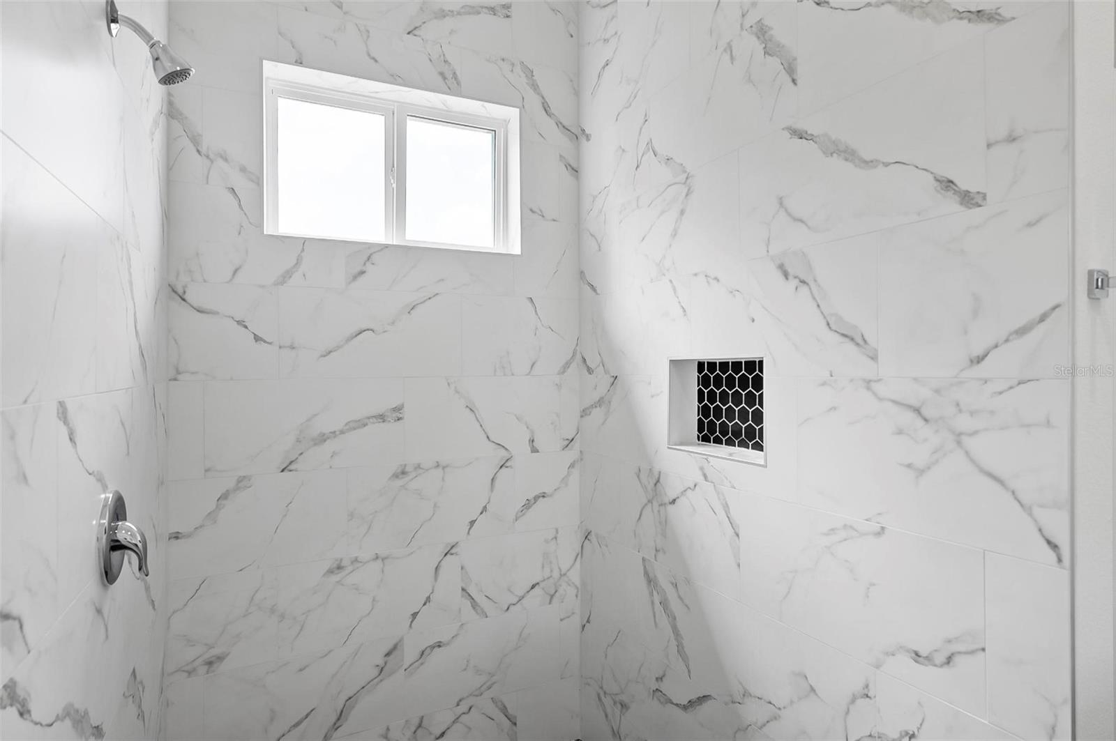 Image 23 of 37 For 31 Louvet Lane A