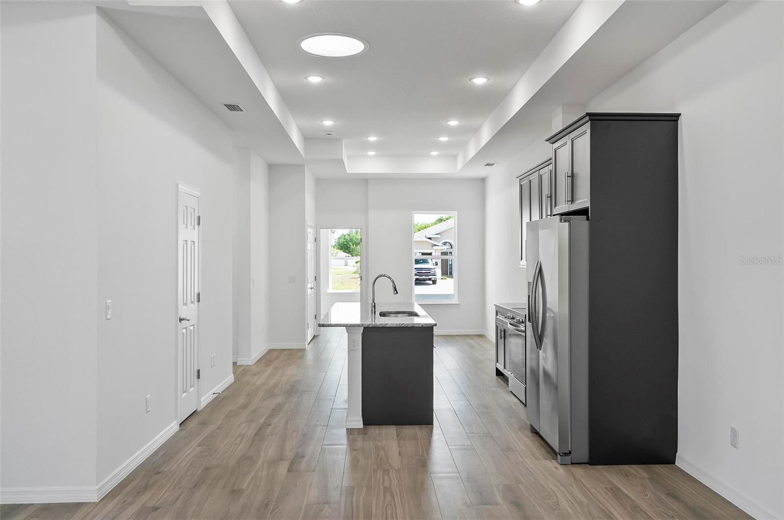 Image 4 of 37 For 31 Louvet Lane A