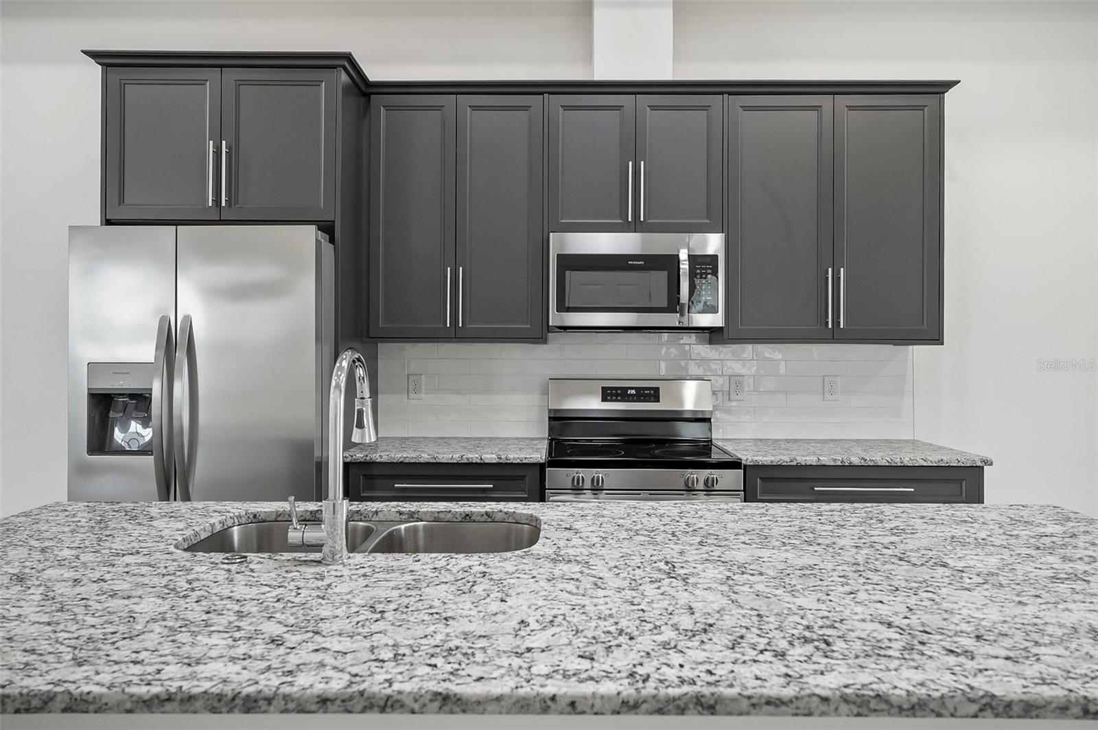 Image 5 of 37 For 31 Louvet Lane A