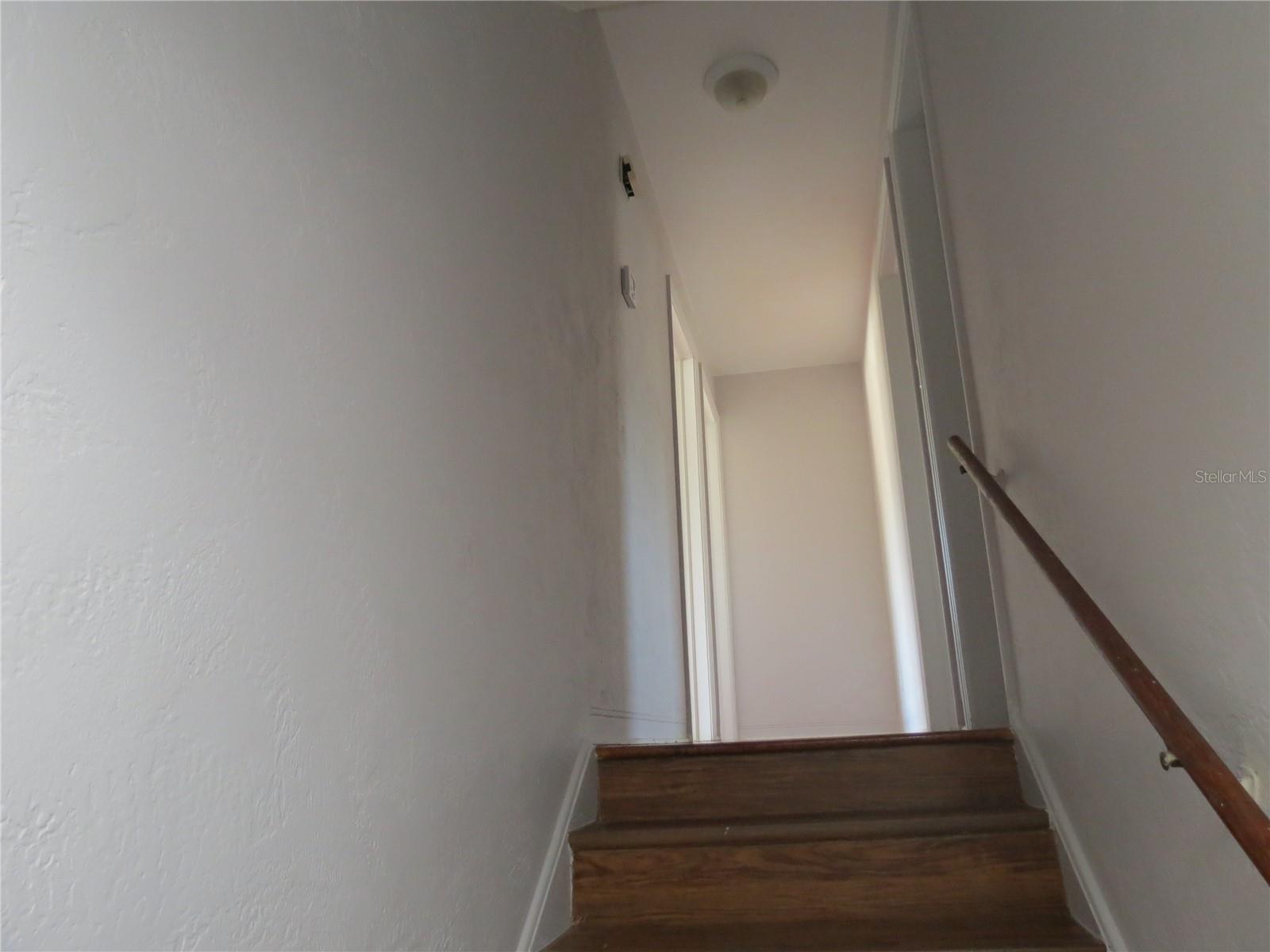 Image 12 of 18 For 122 Magnolia Drive