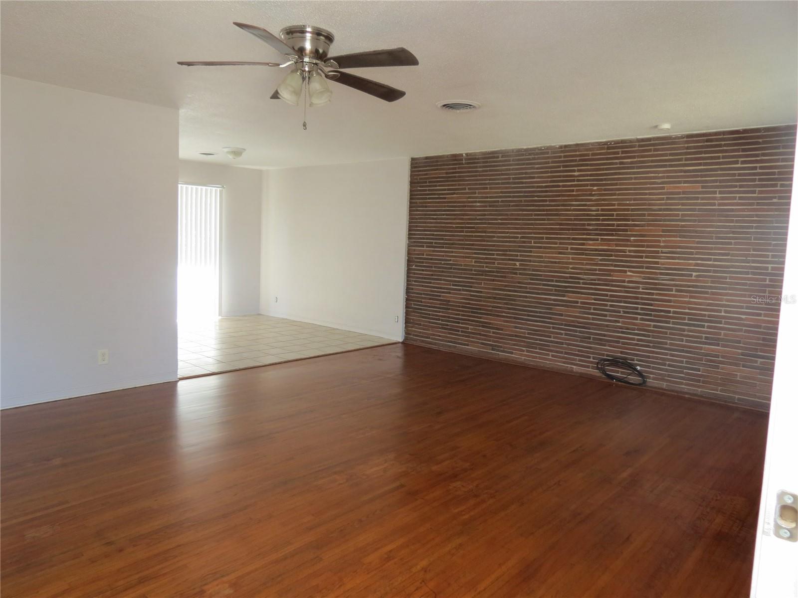 Image 18 of 18 For 122 Magnolia Drive