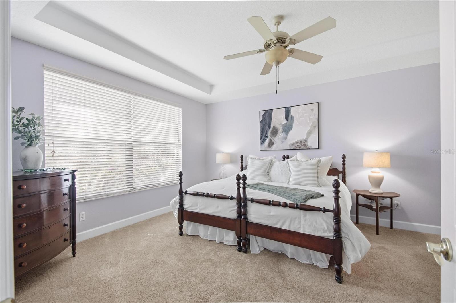 Image 28 of 59 For 3 River Park Drive N