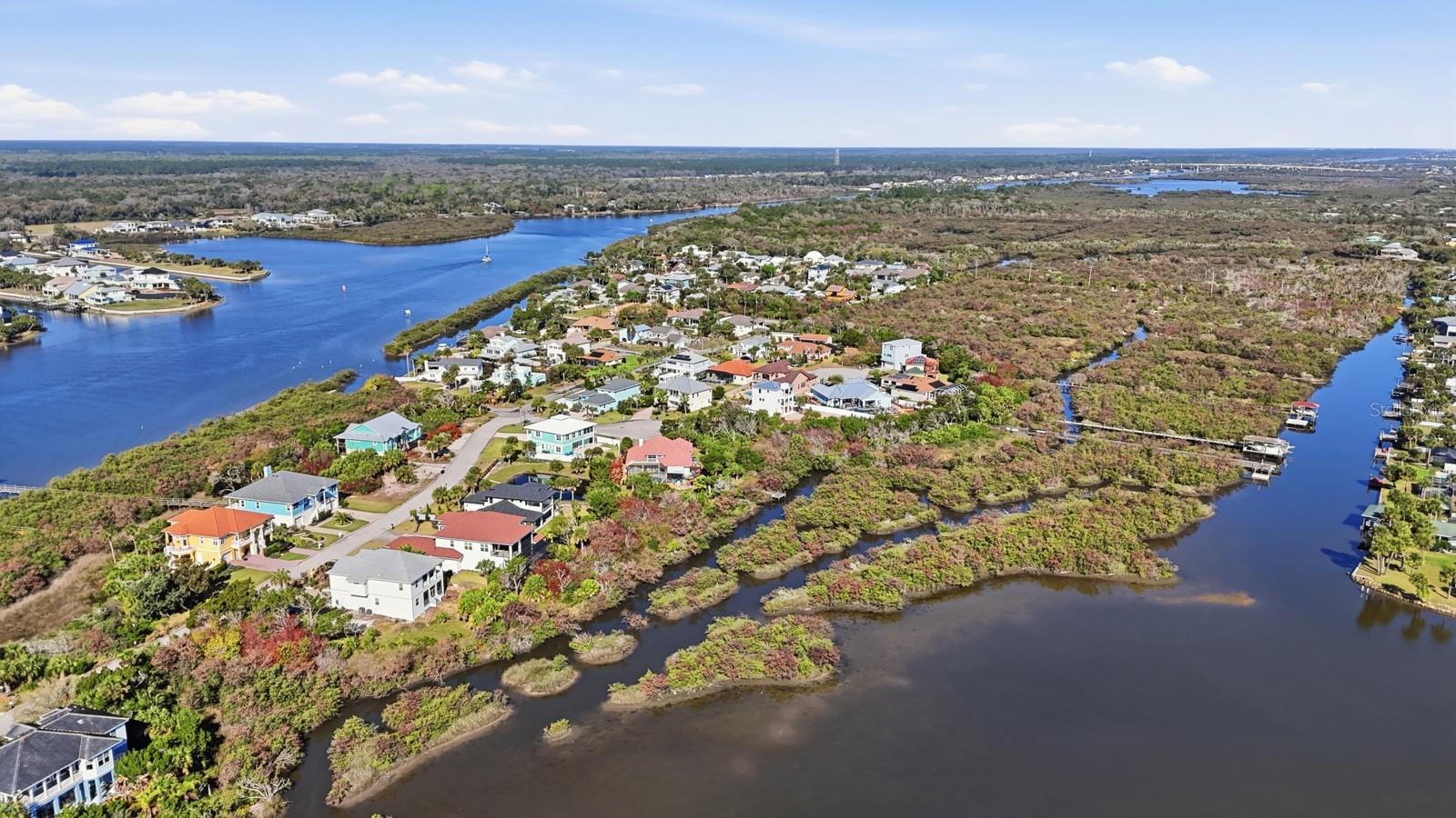 Image 7 of 15 For 570 Springdale Drive