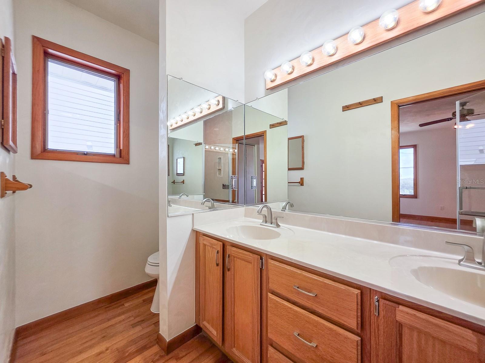 Image 29 of 61 For 2652 Ocean Shore Boulevard