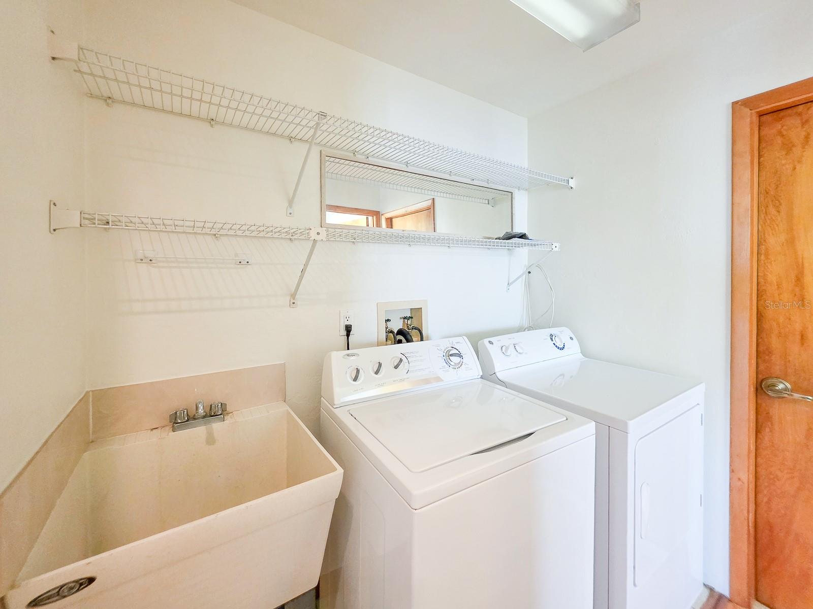 Image 36 of 61 For 2652 Ocean Shore Boulevard