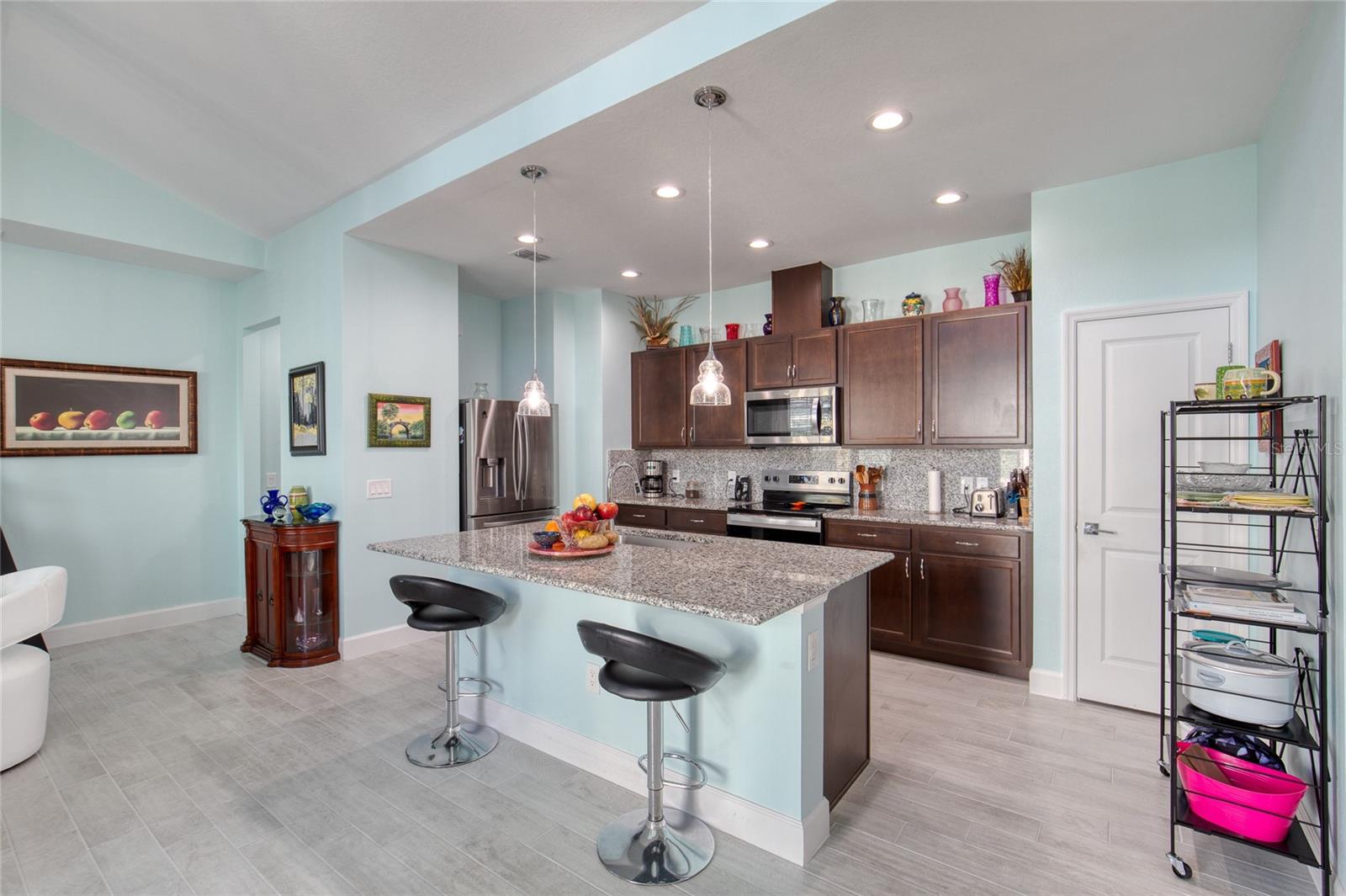 Image 8 of 69 For 373 Hang Loose Way