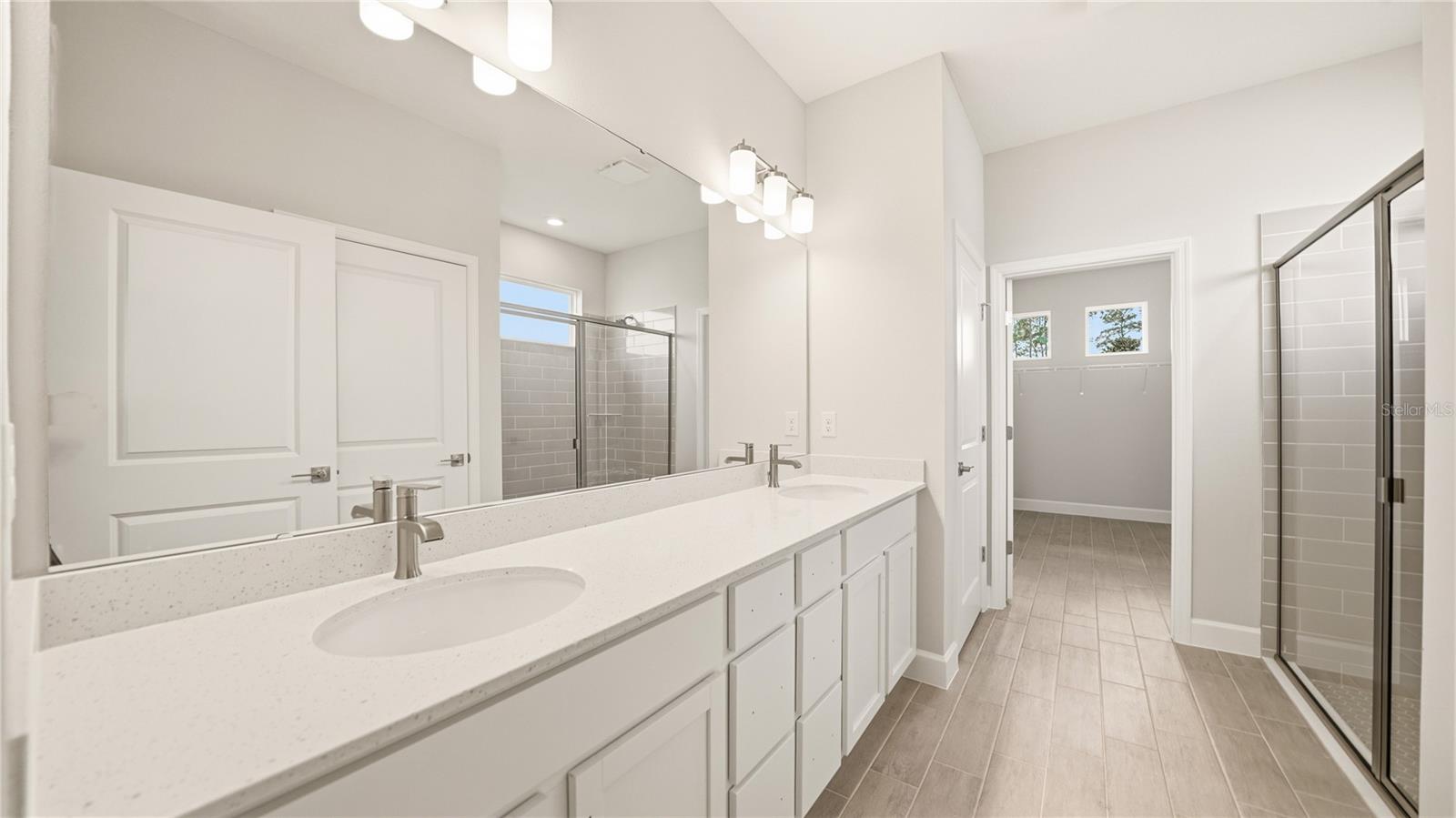 Image 22 of 48 For 34 Seville Orange Path