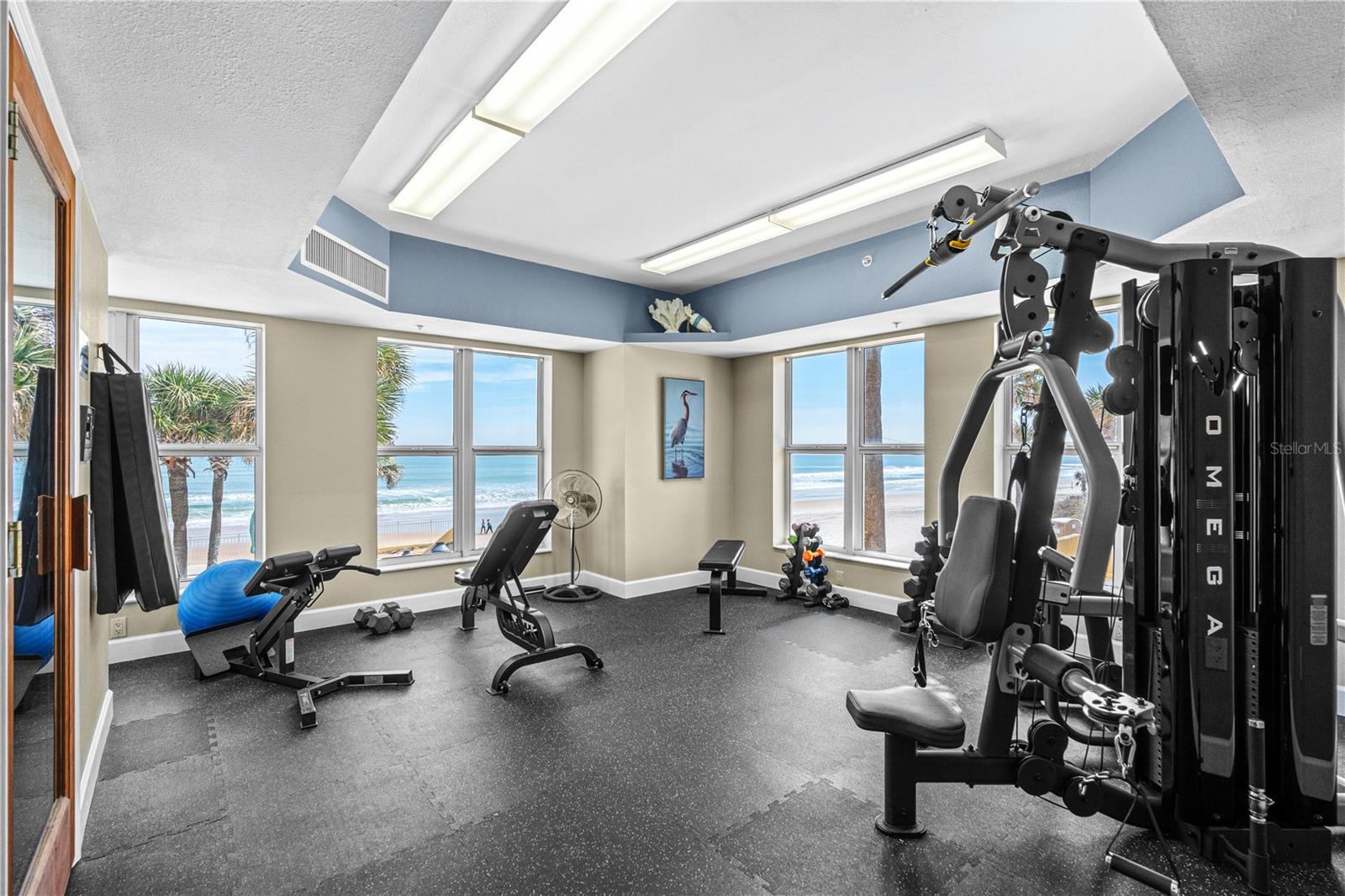 Image 27 of 73 For 2300 Atlantic Avenue 101