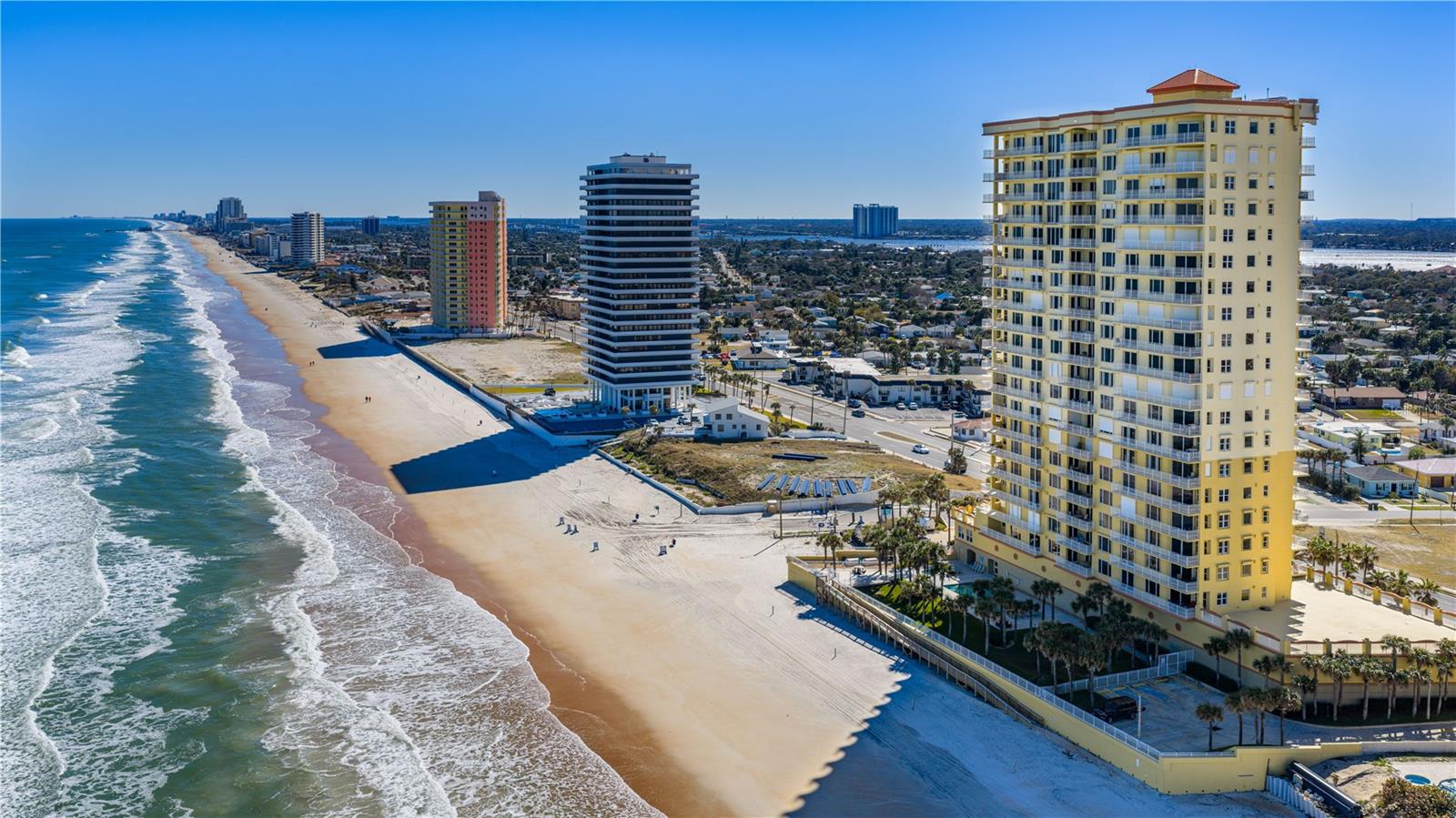 Image 3 of 73 For 2300 Atlantic Avenue 101