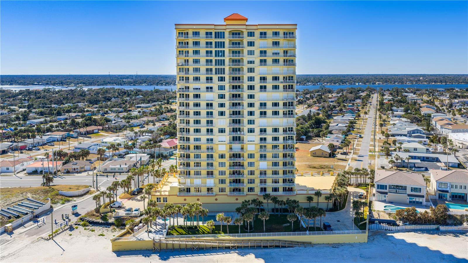 Image 5 of 73 For 2300 Atlantic Avenue 101