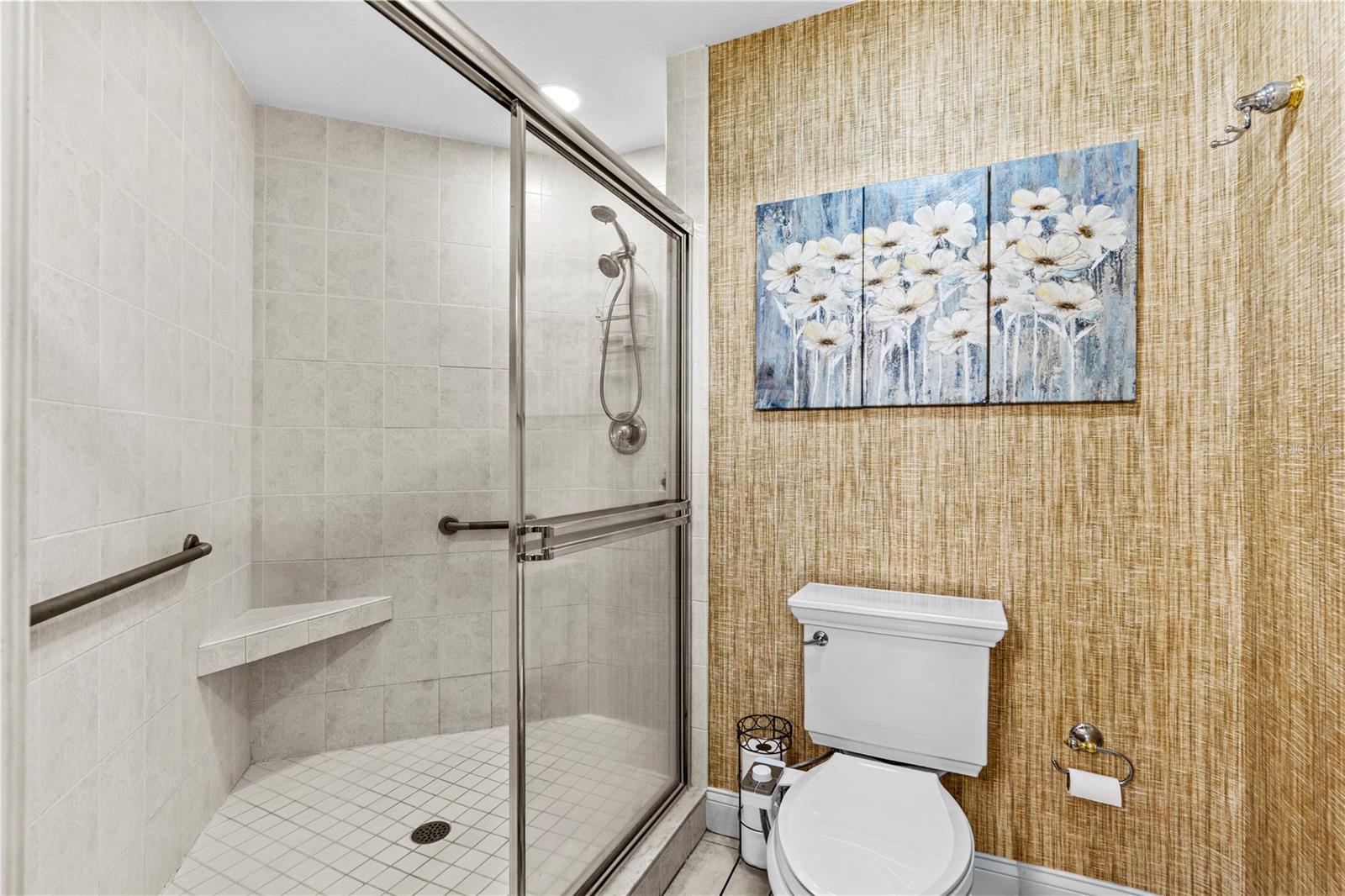 Image 53 of 73 For 2300 Atlantic Avenue 101