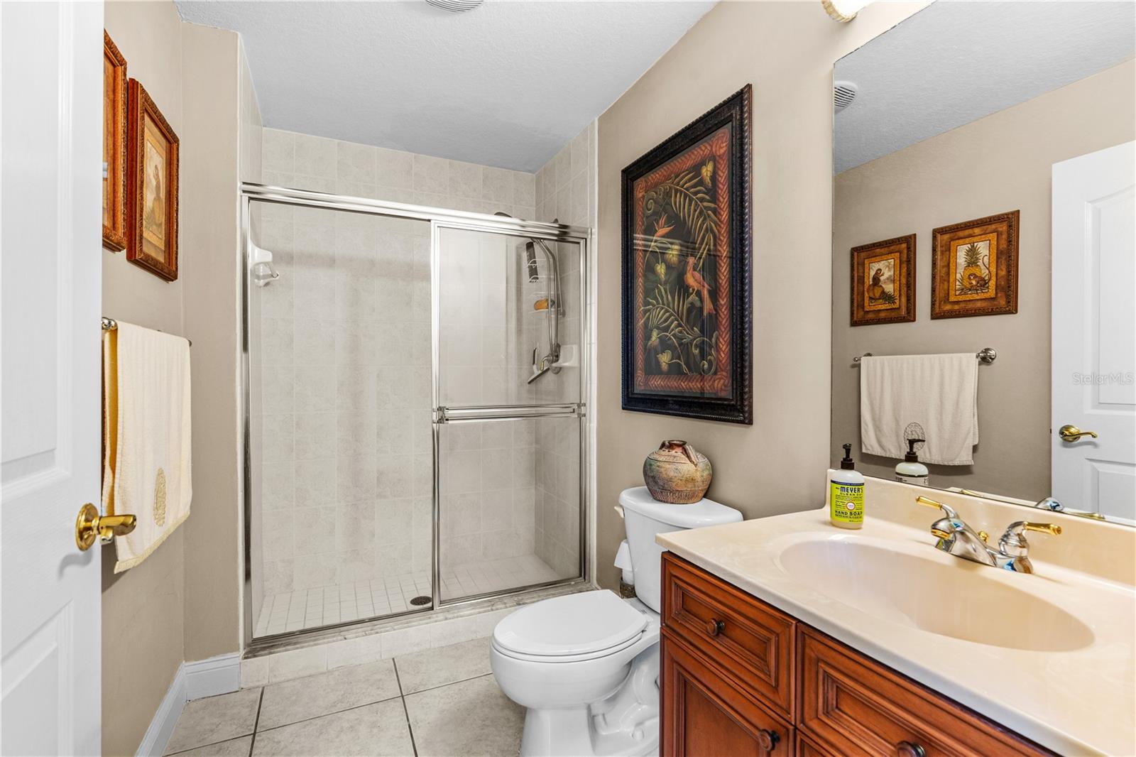 Image 59 of 73 For 2300 Atlantic Avenue 101