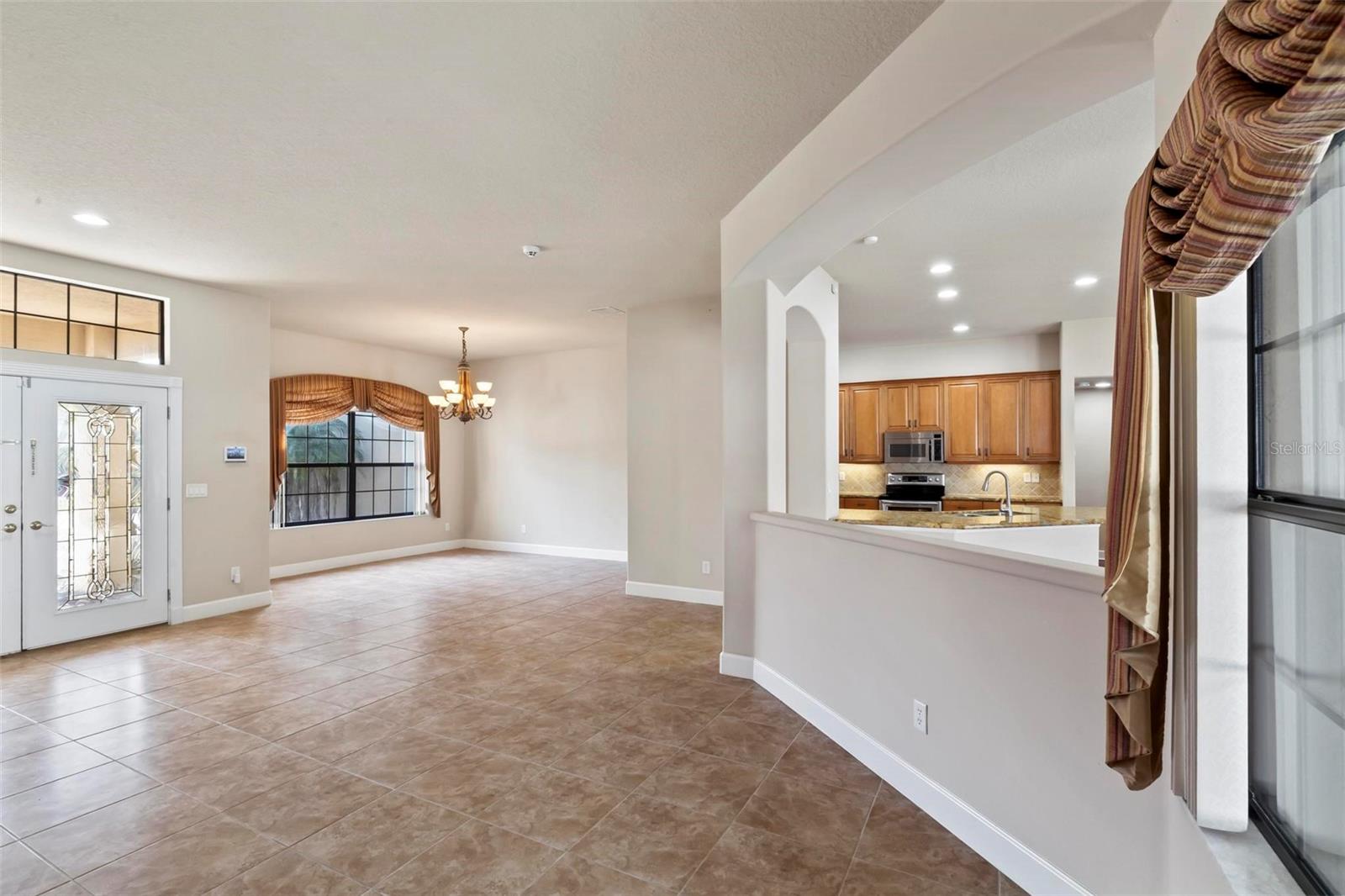 Image 16 of 74 For 88 Covington Lane