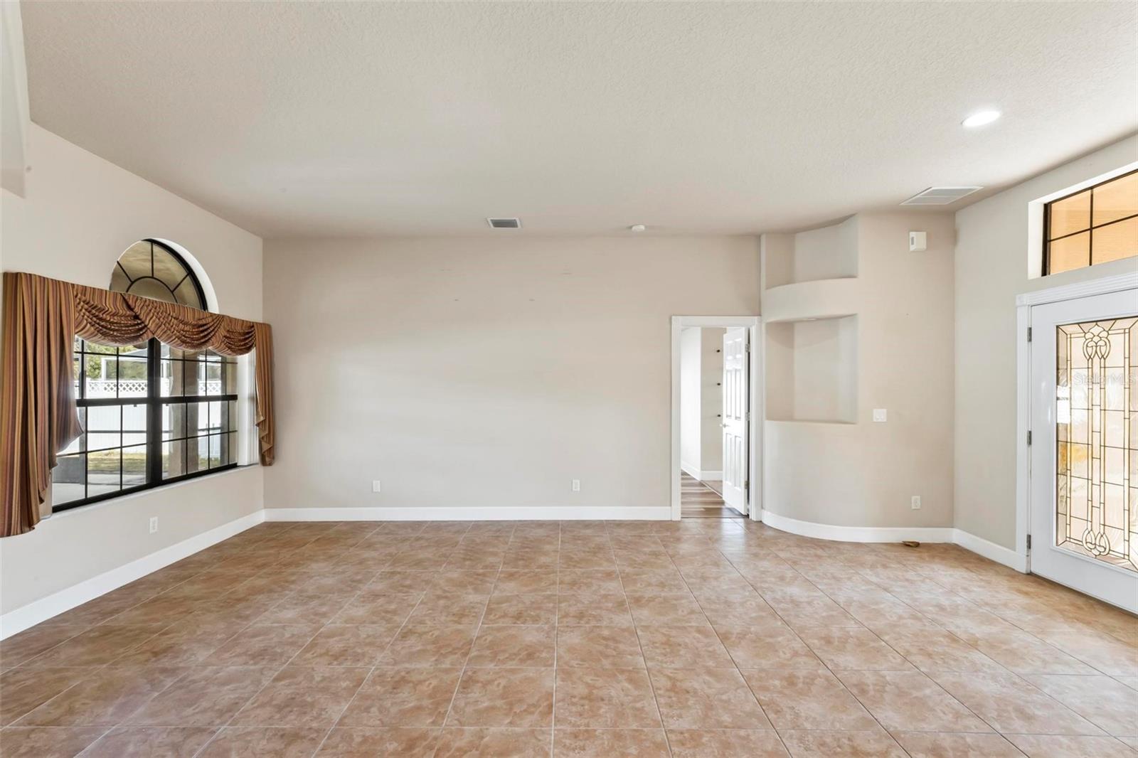 Image 17 of 74 For 88 Covington Lane