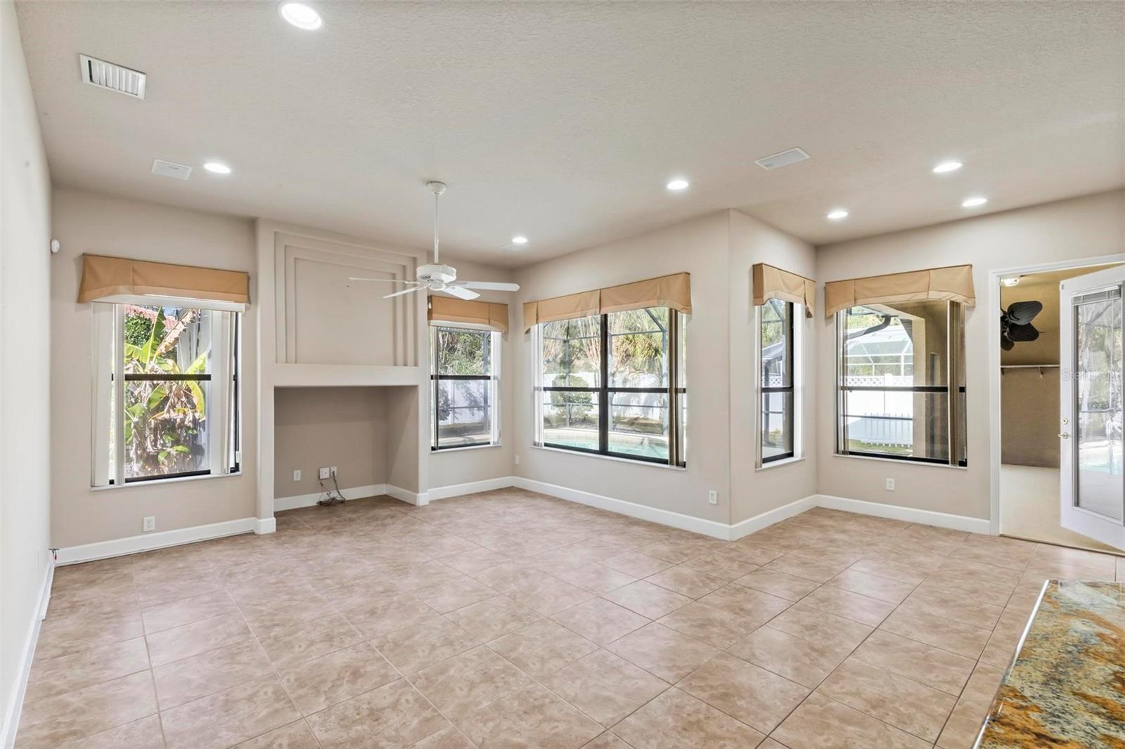 Image 20 of 74 For 88 Covington Lane