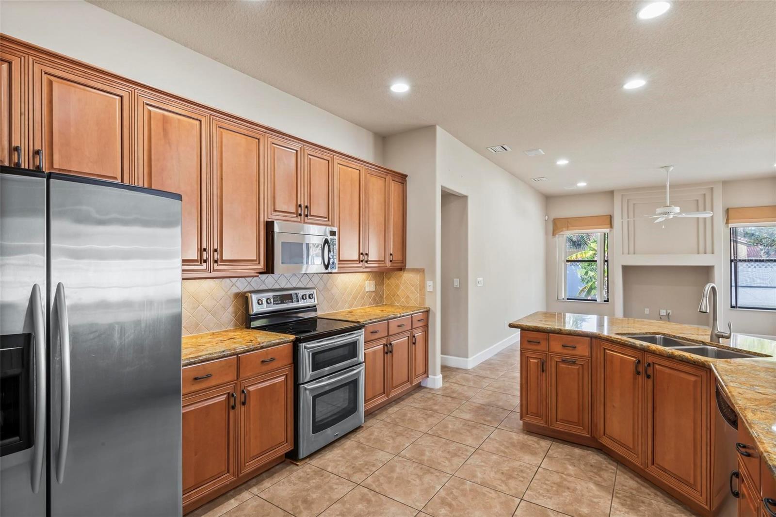 Image 28 of 74 For 88 Covington Lane