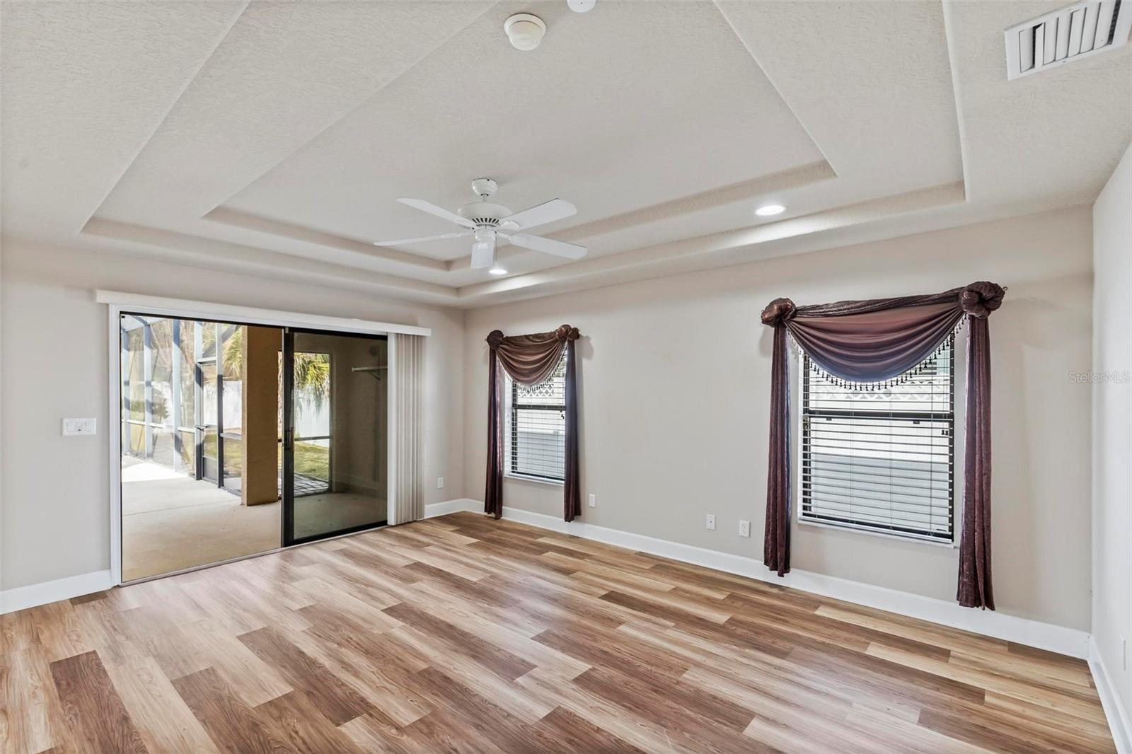 Image 31 of 74 For 88 Covington Lane