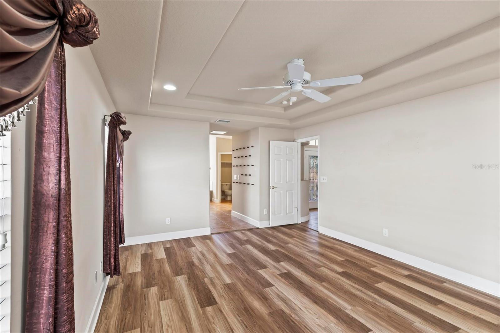 Image 34 of 74 For 88 Covington Lane