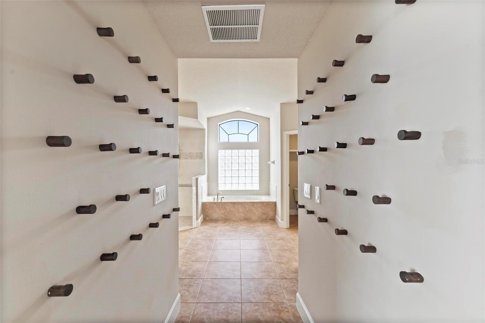 Image 37 of 74 For 88 Covington Lane