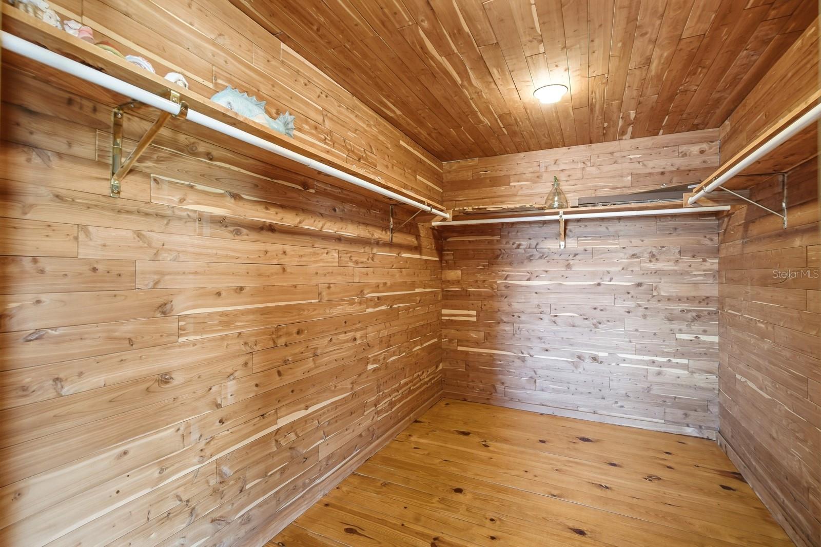 Image 36 of 62 For 109 Avalon Drive