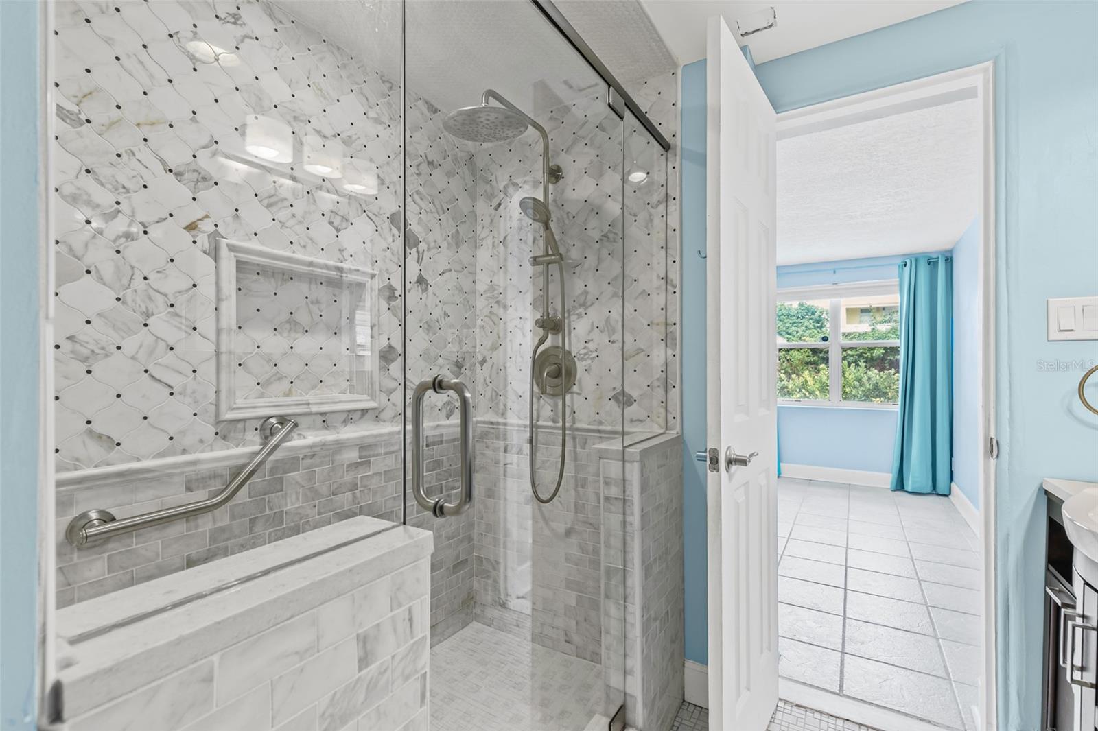 Image 41 of 49 For 517 Revilo Boulevard