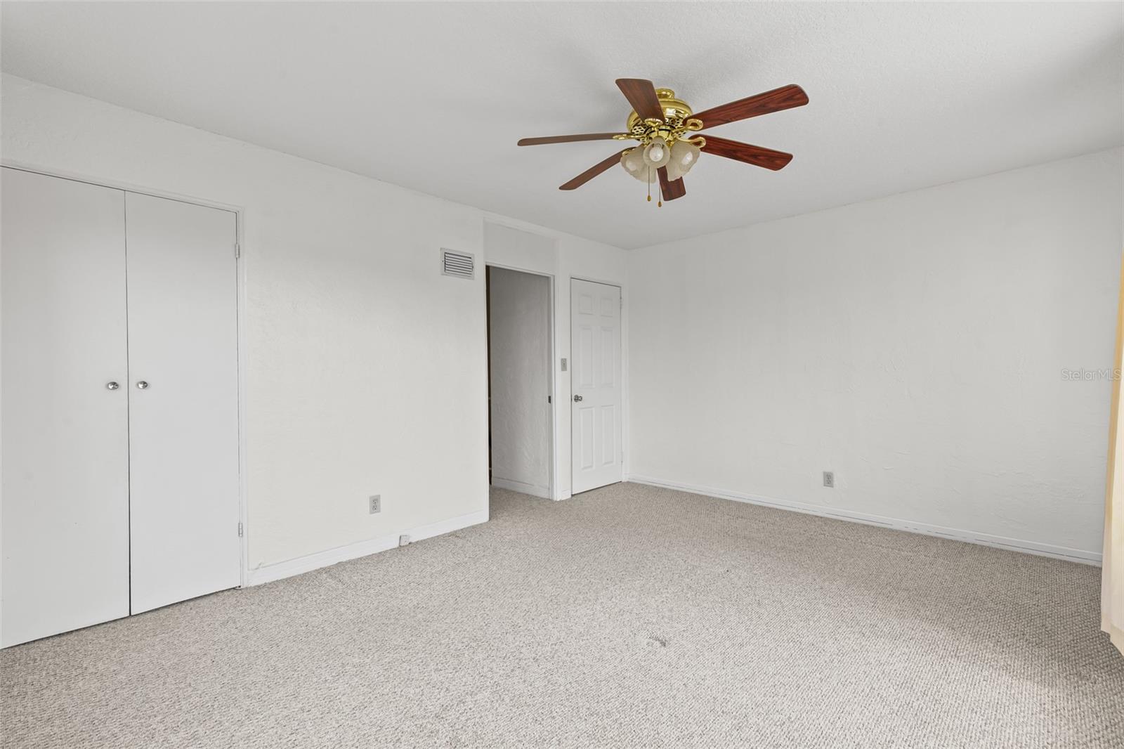 Image 45 of 49 For 517 Revilo Boulevard