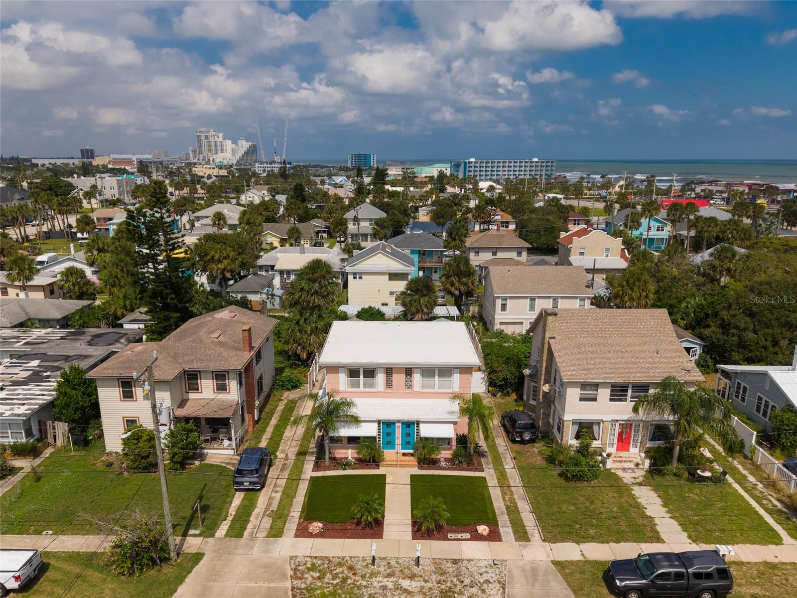 Image 6 of 49 For 517 Revilo Boulevard