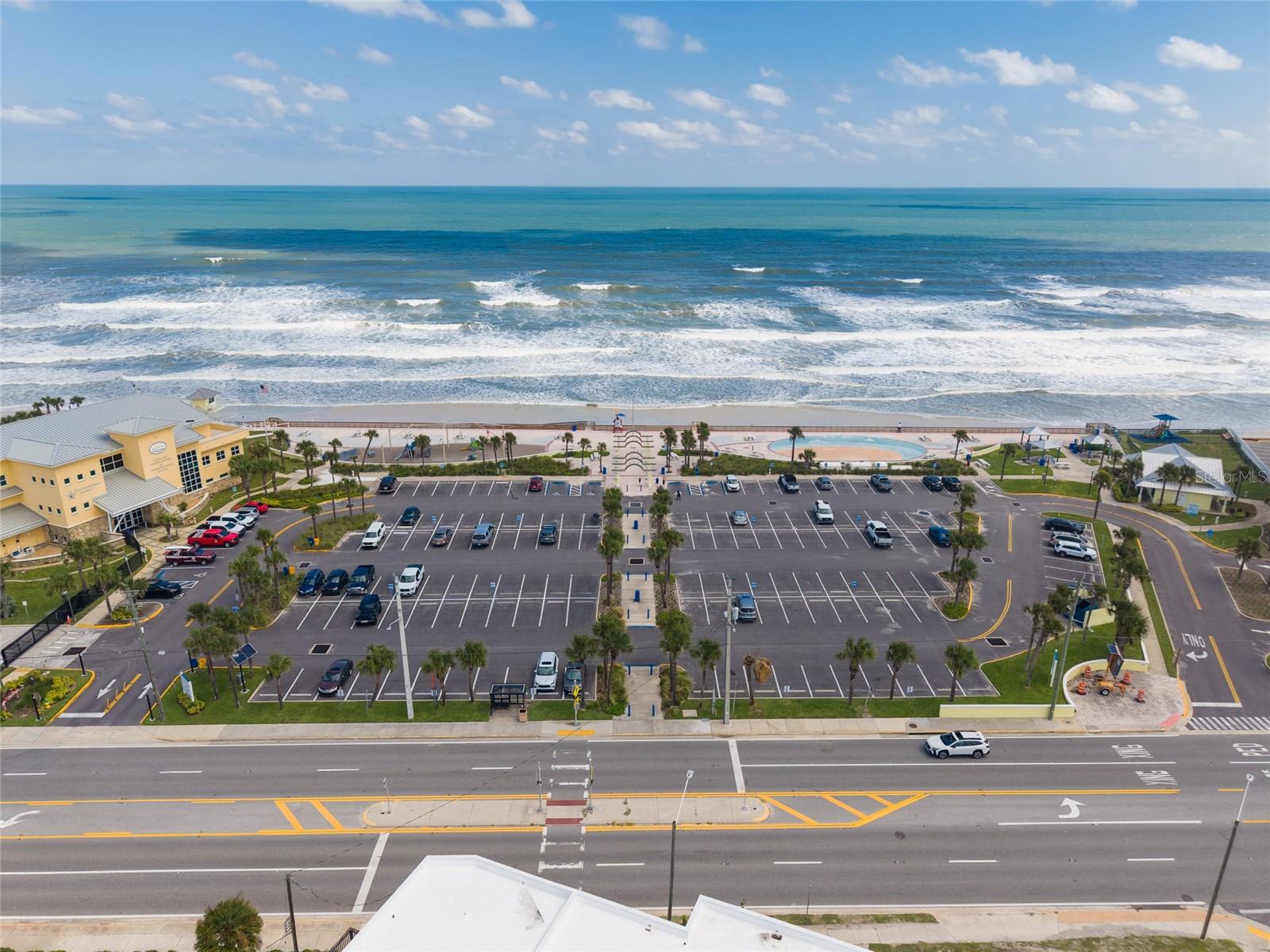 Image 7 of 49 For 517 Revilo Boulevard