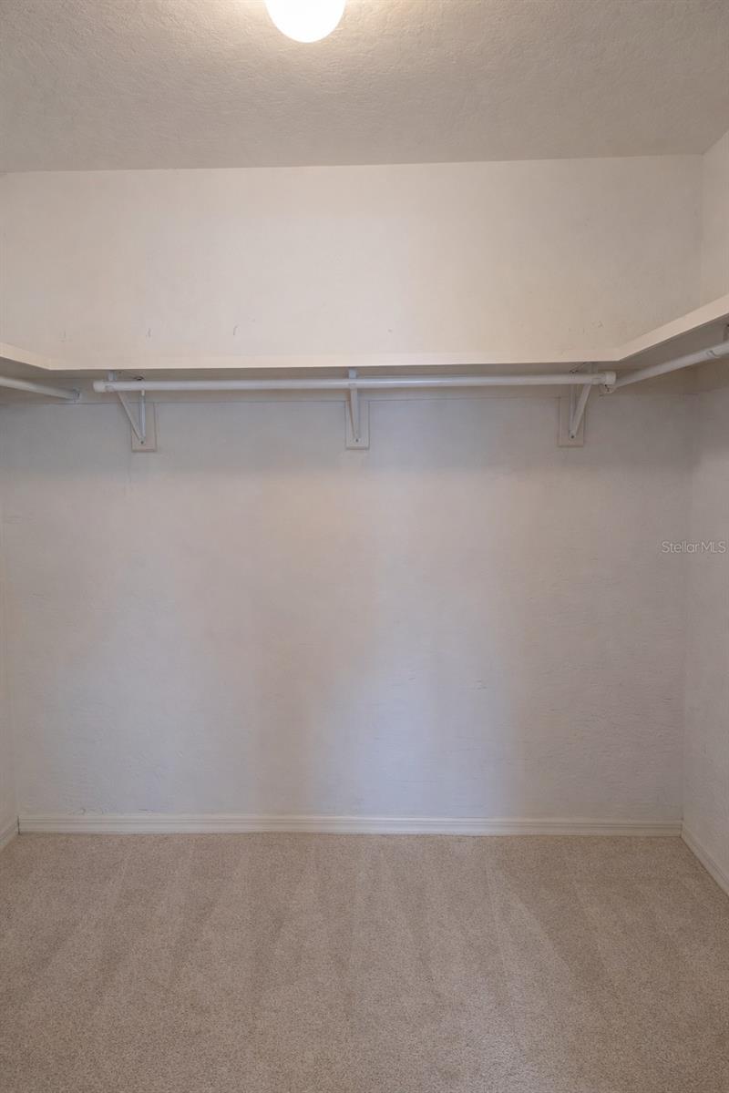 Image 34 of 67 For 12 Warwick Place