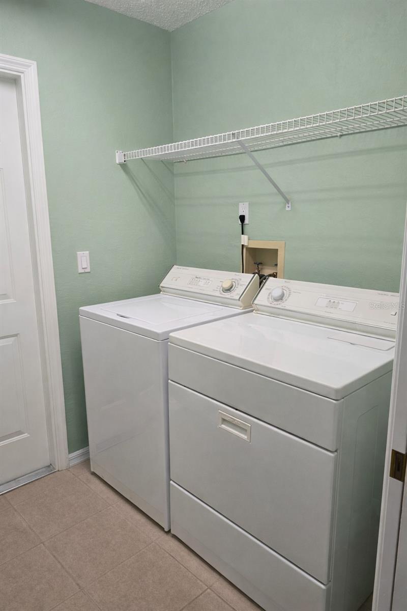 Image 47 of 67 For 12 Warwick Place