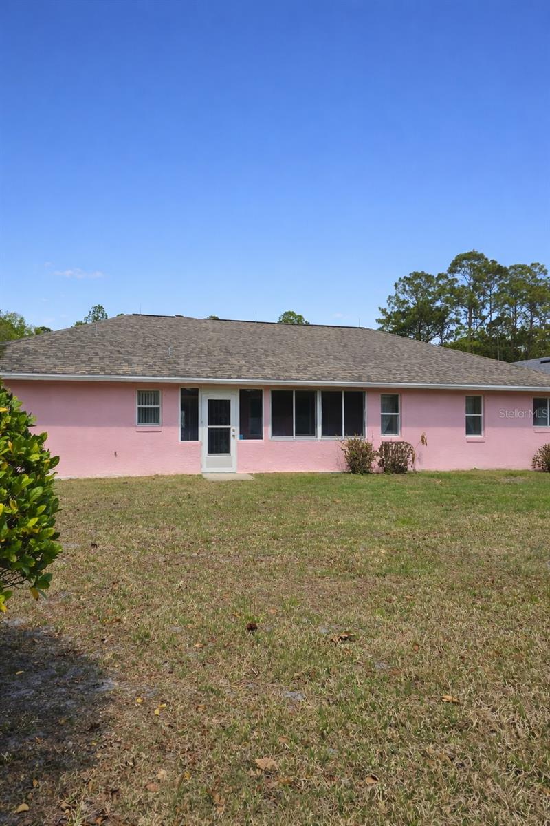 Image 55 of 67 For 12 Warwick Place