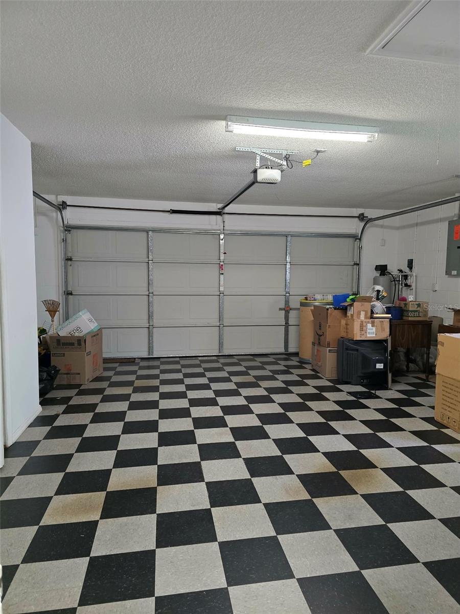 Image 57 of 67 For 12 Warwick Place