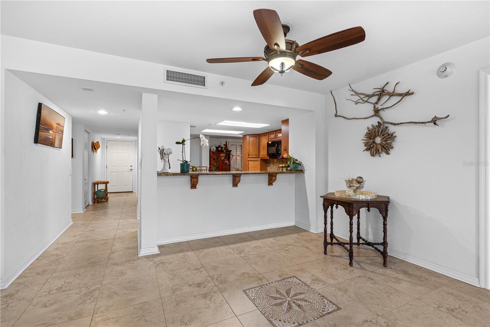 Image 14 of 58 For 3 Oceans West Boulevard 1d6