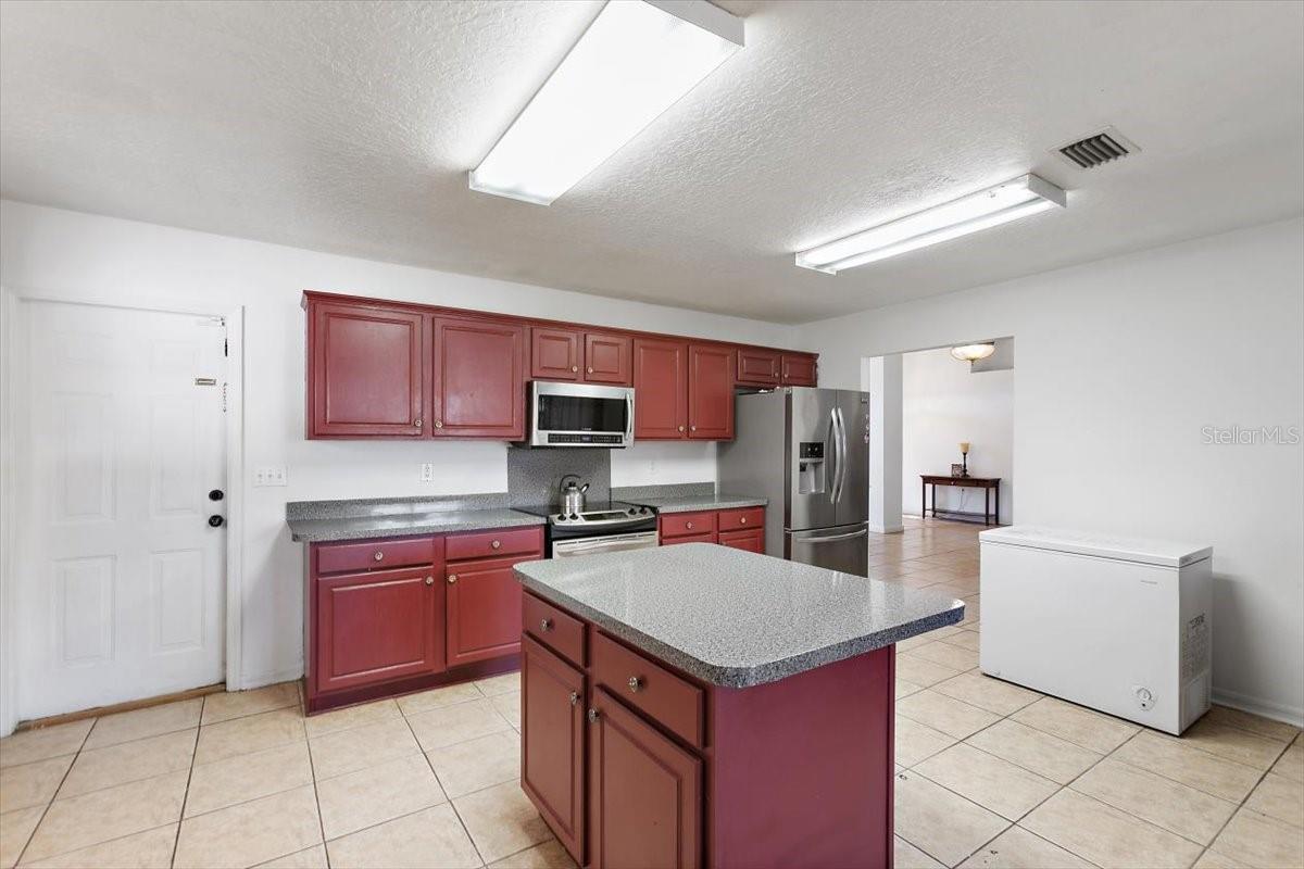 Image 8 of 23 For 38 Red Mill Drive