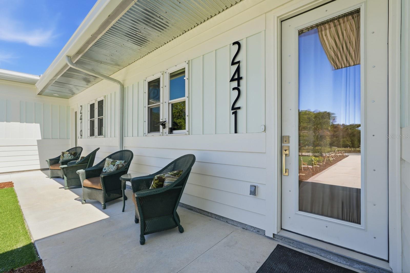 Image 18 of 39 For 2419 India Palm Drive