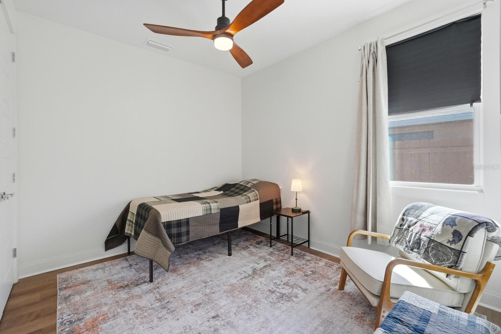 Image 27 of 39 For 2419 India Palm Drive