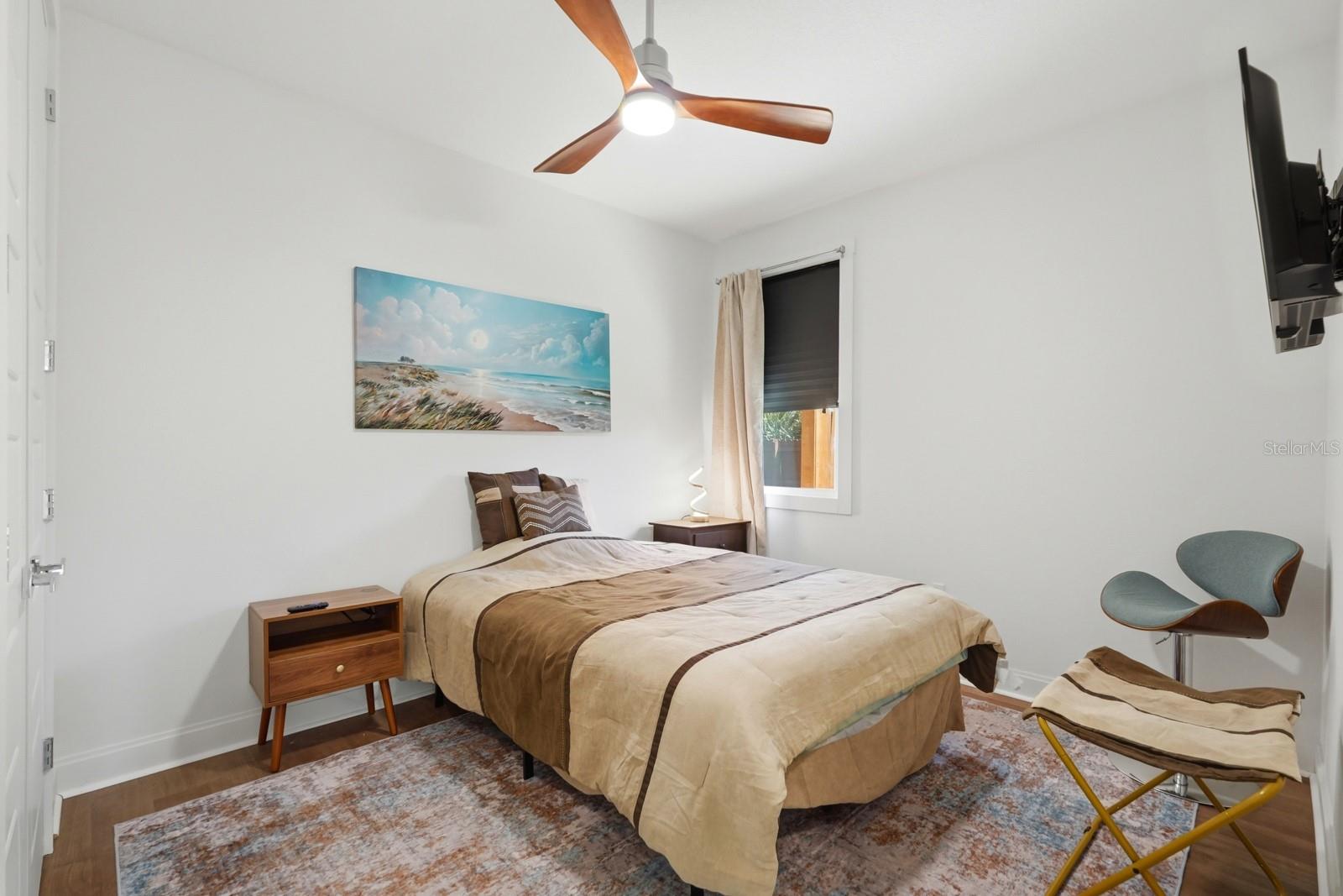 Image 29 of 39 For 2419 India Palm Drive