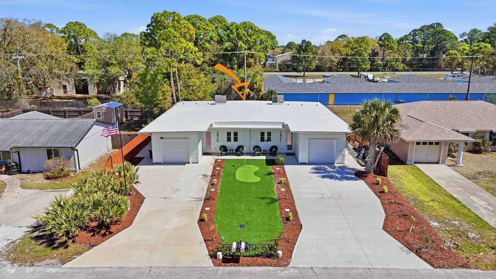 Image 37 of 39 For 2419 India Palm Drive