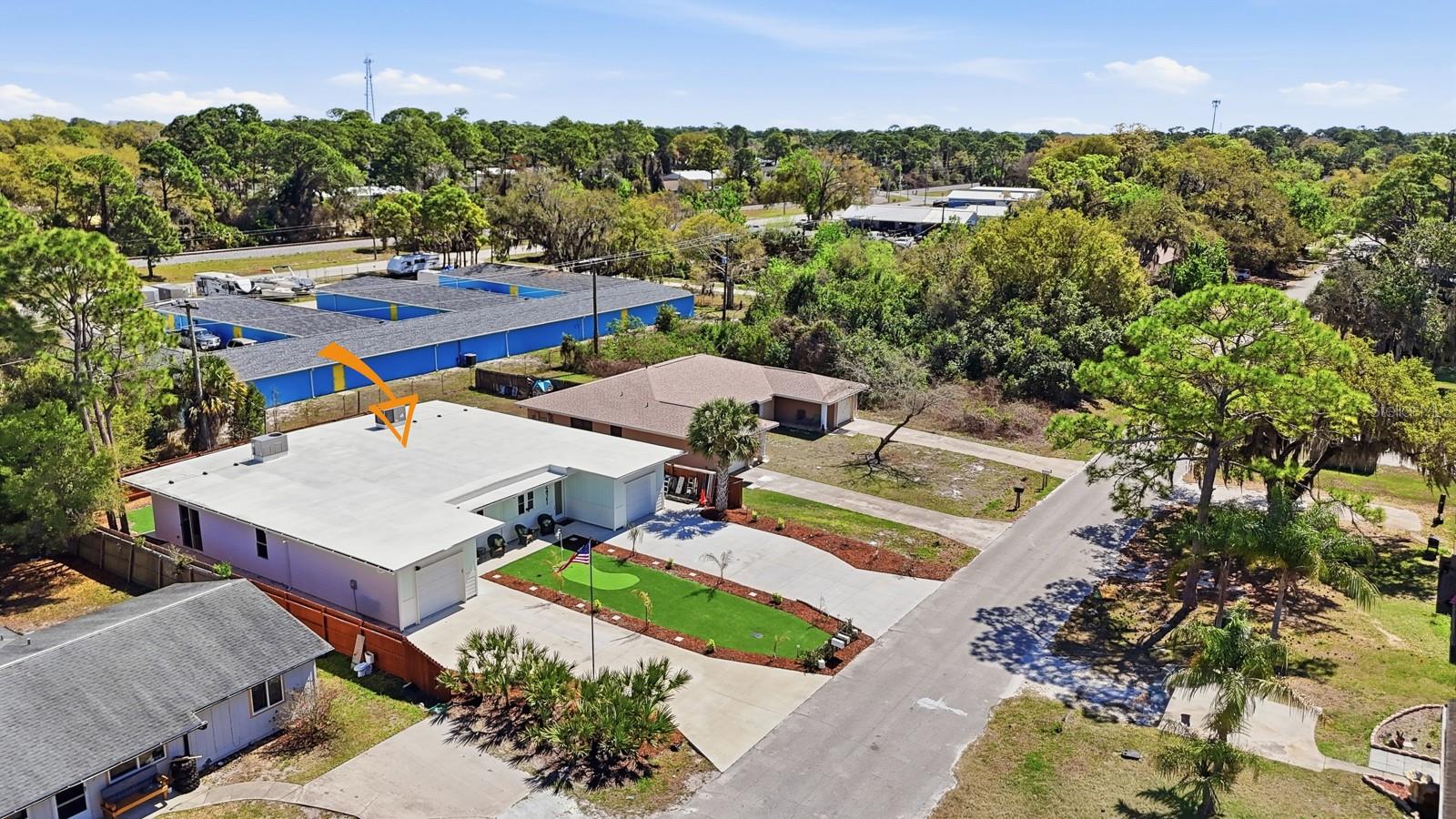 Image 39 of 39 For 2419 India Palm Drive