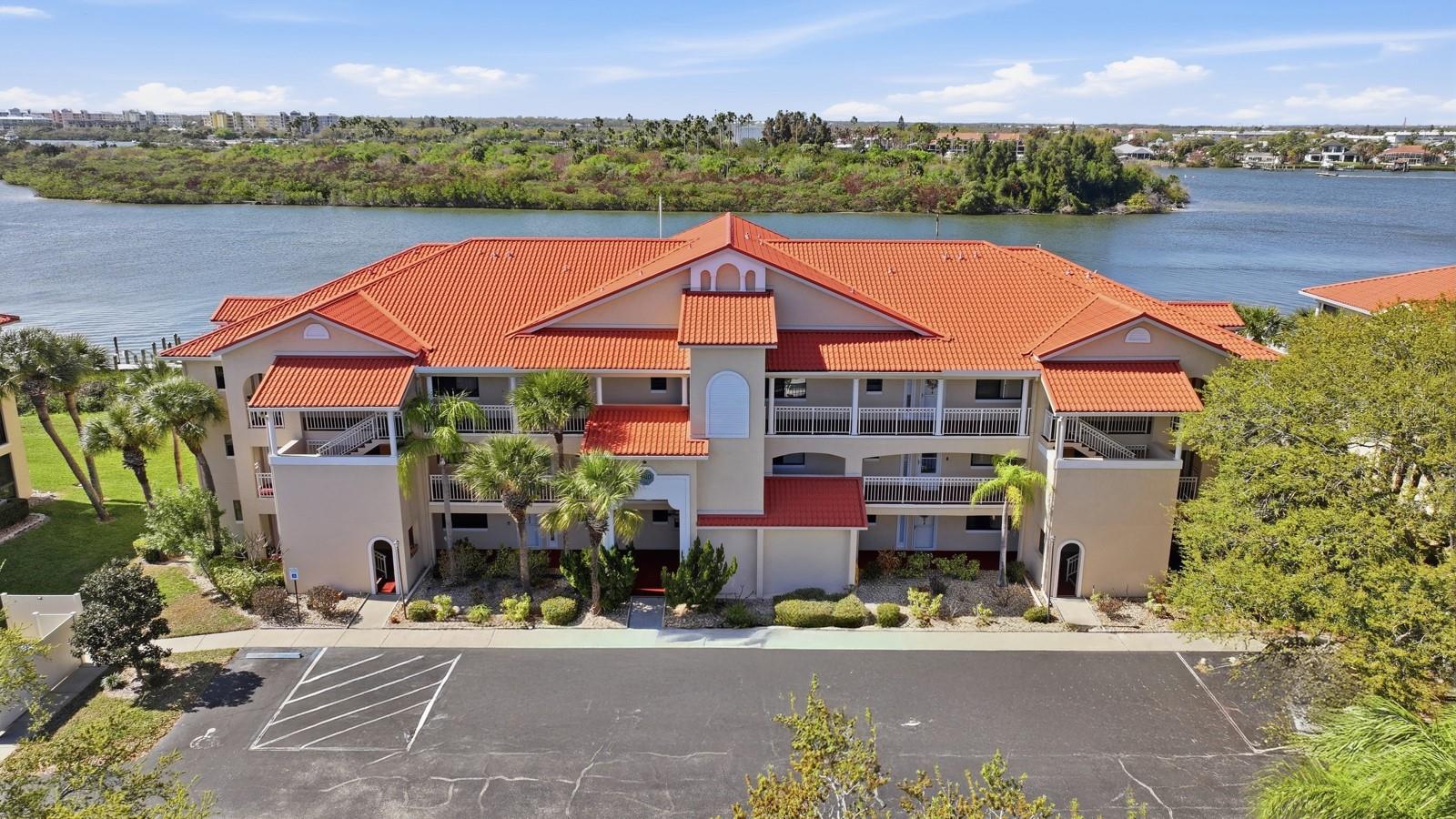 Image 2 of 29 For 460 Bouchelle Drive 101