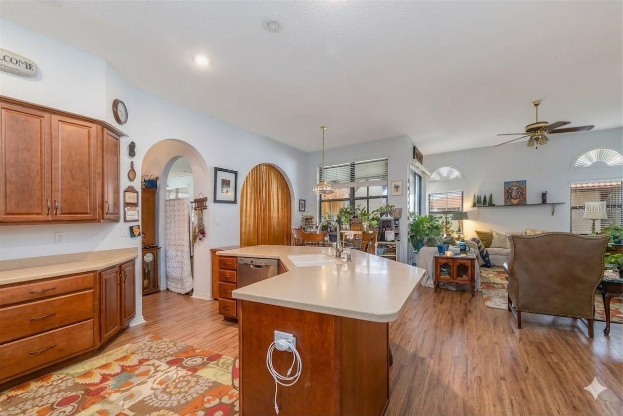Image 12 of 28 For 120 Sea Sparrow Court