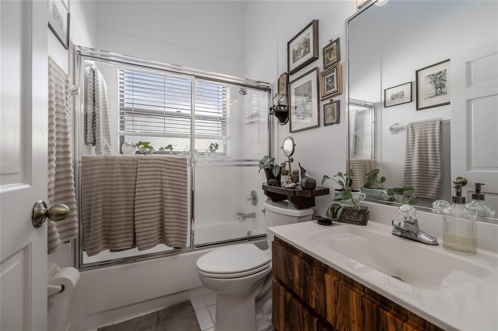 Image 20 of 28 For 120 Sea Sparrow Court