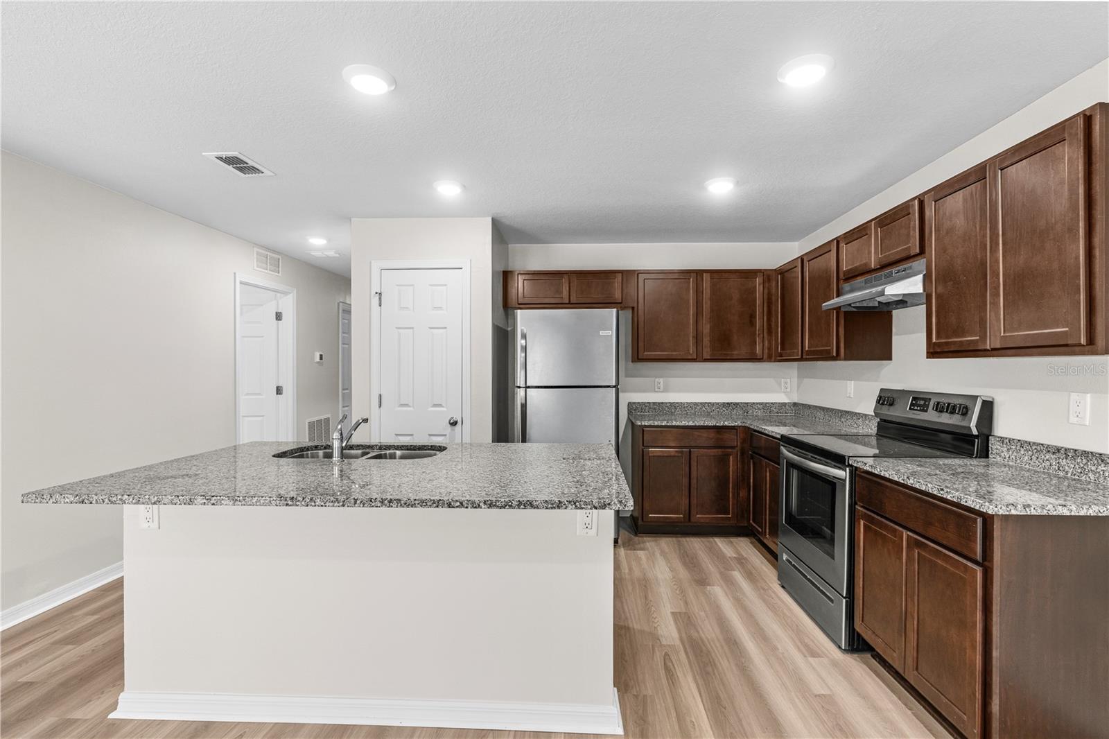 Image 23 of 38 For 2 Union Court