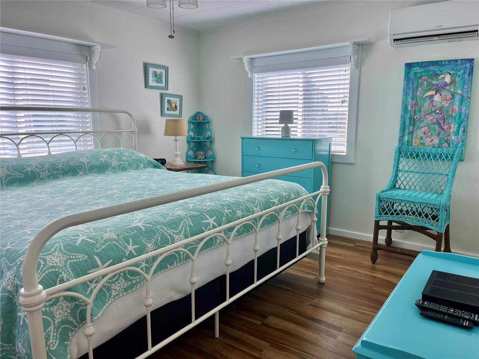 Image 29 of 68 For 98 Merrimac Drive