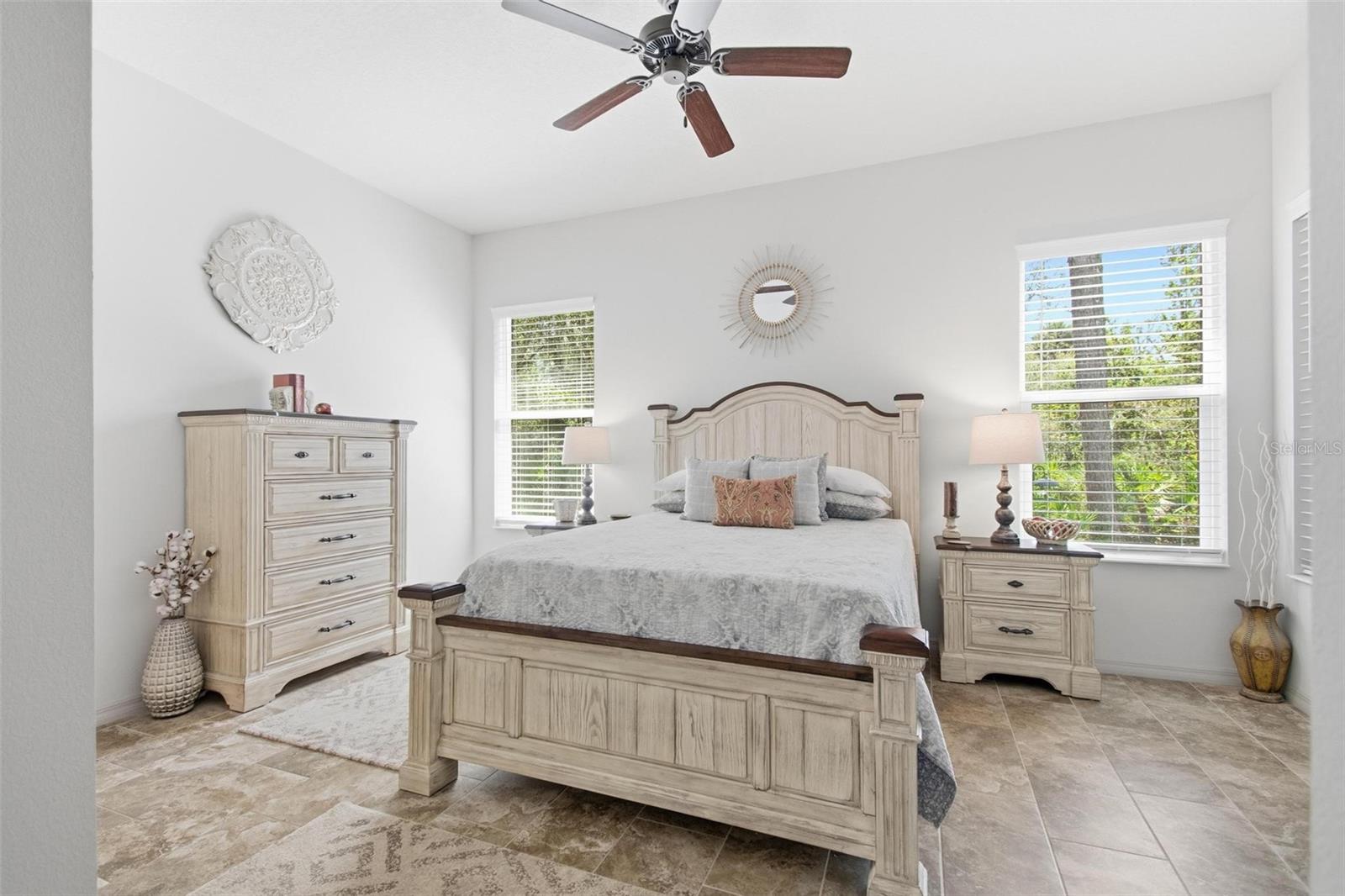 Image 31 of 49 For 68 Graham Woods Place