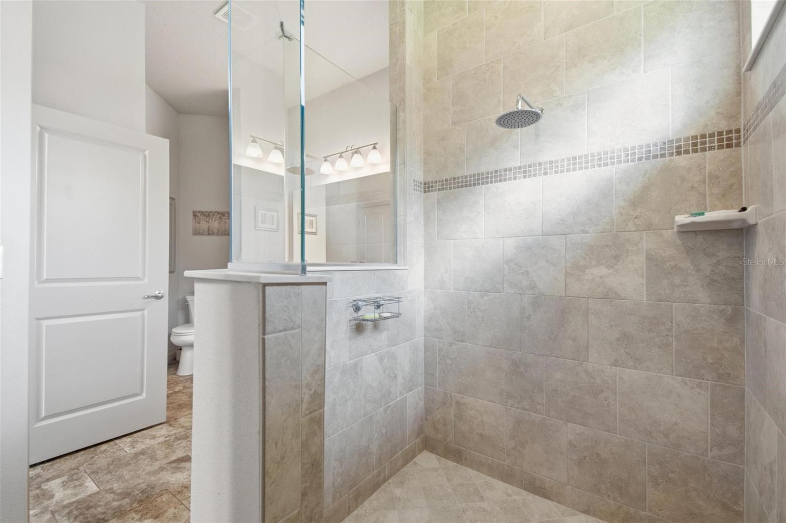 Image 39 of 49 For 68 Graham Woods Place