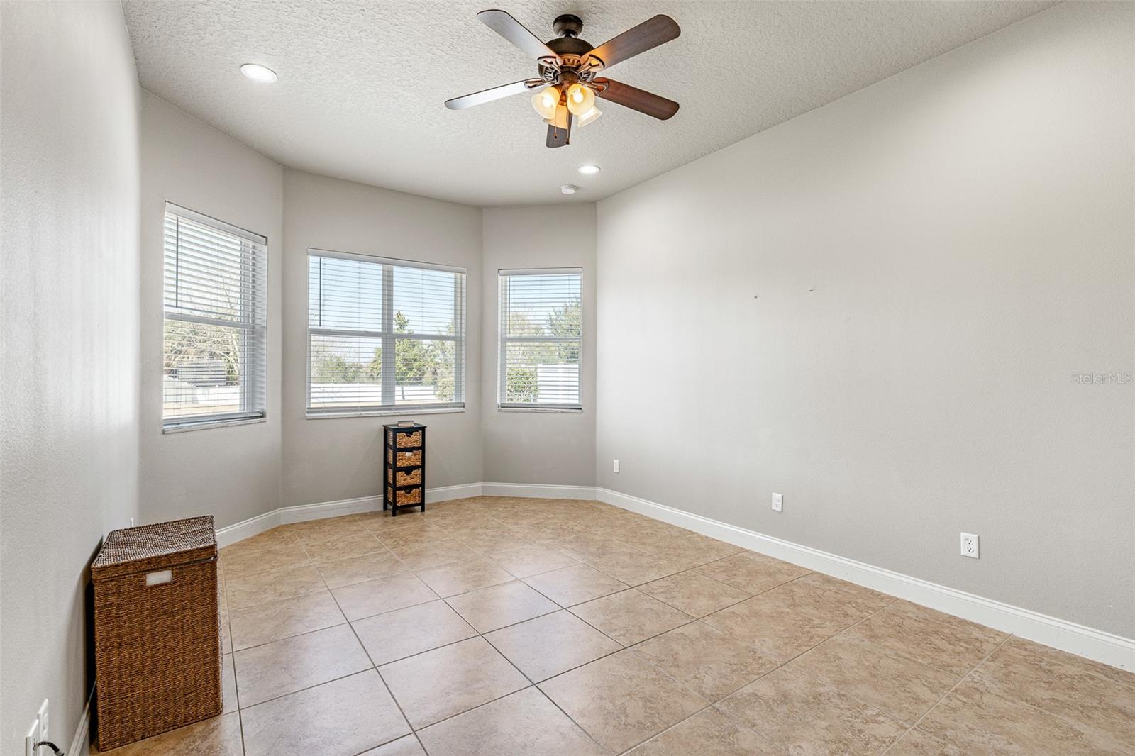 Image 37 of 62 For 22 Noah Boulevard