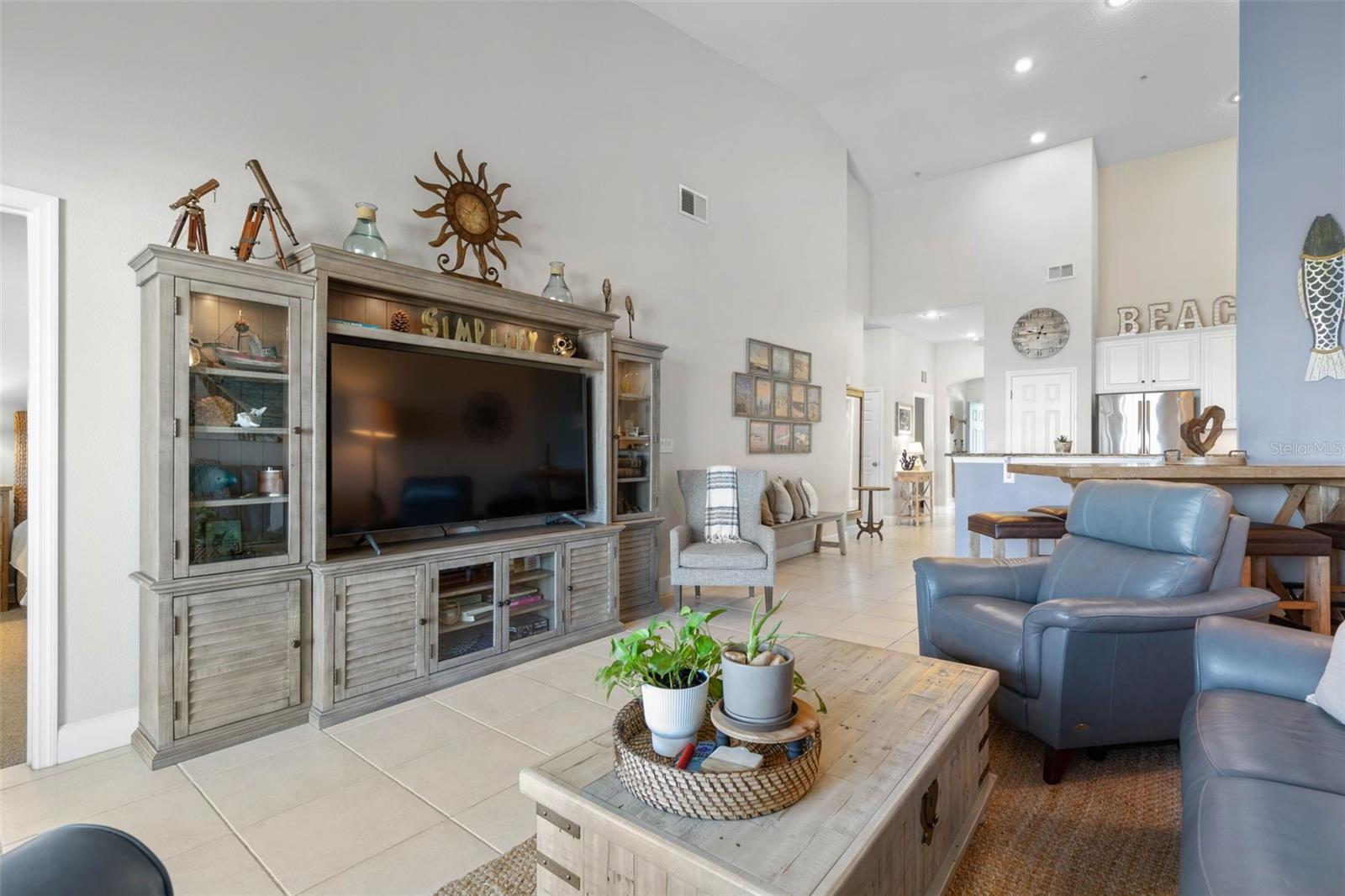 Image 13 of 69 For 200 Cinnamon Beach Way 163