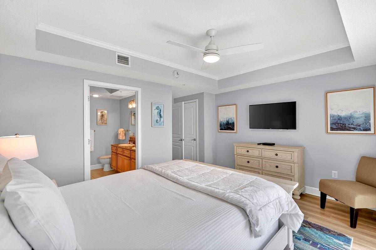 Image 28 of 79 For 200 Ocean Crest Drive 217